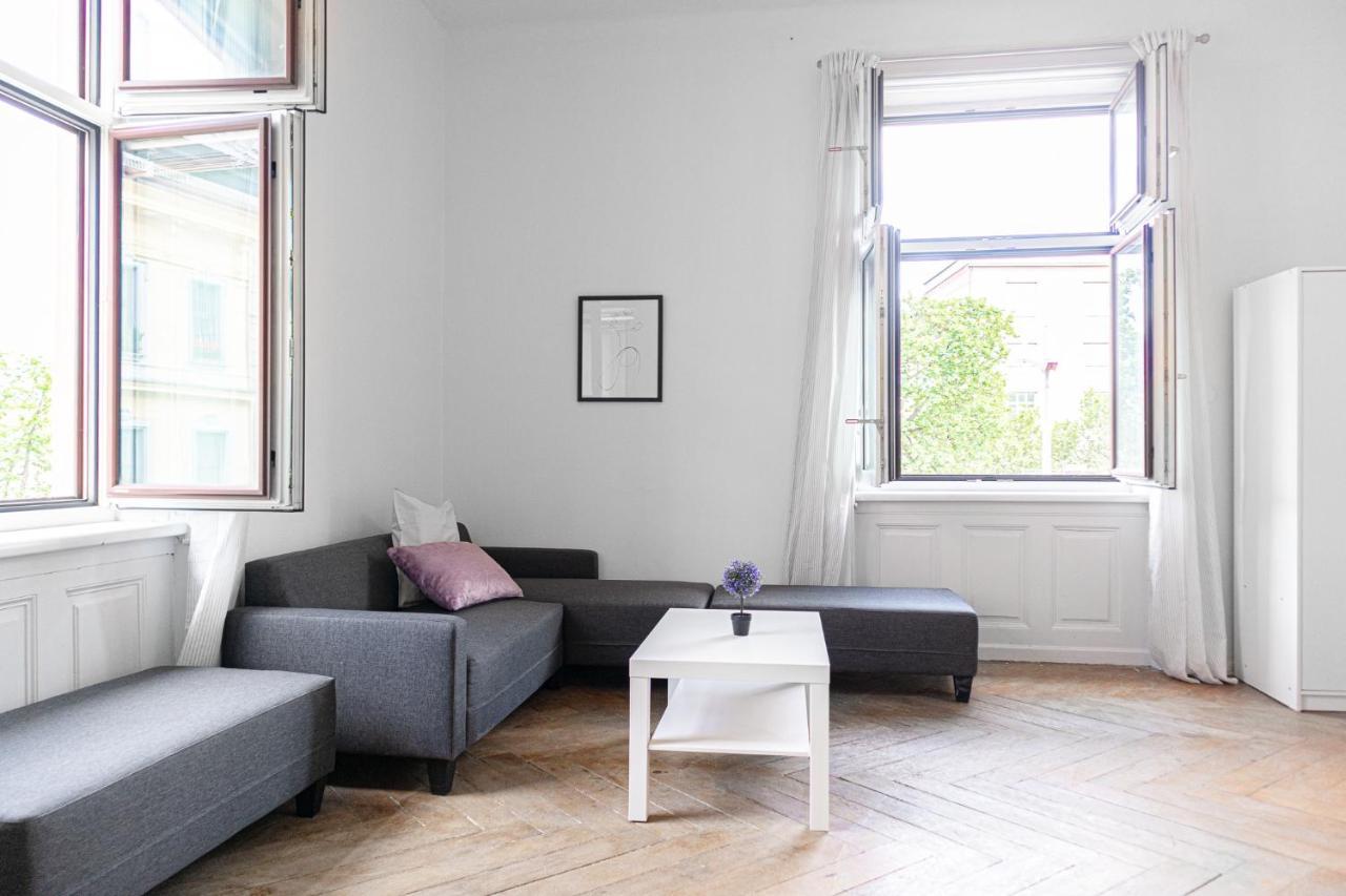 Cozy 2br Apt. Near Akh Hospital-ideal For Longstay Apartamento Viena